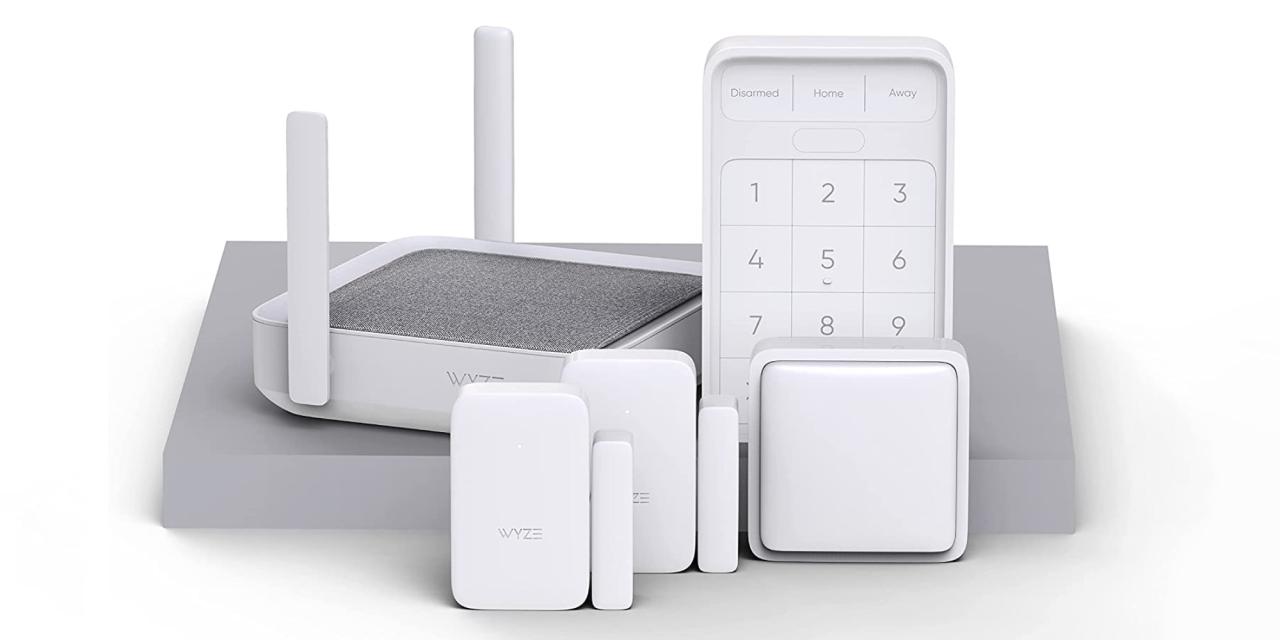 Stuck on your first smart home? Here's my personal starter kit - and it ... Alexa smart home kit